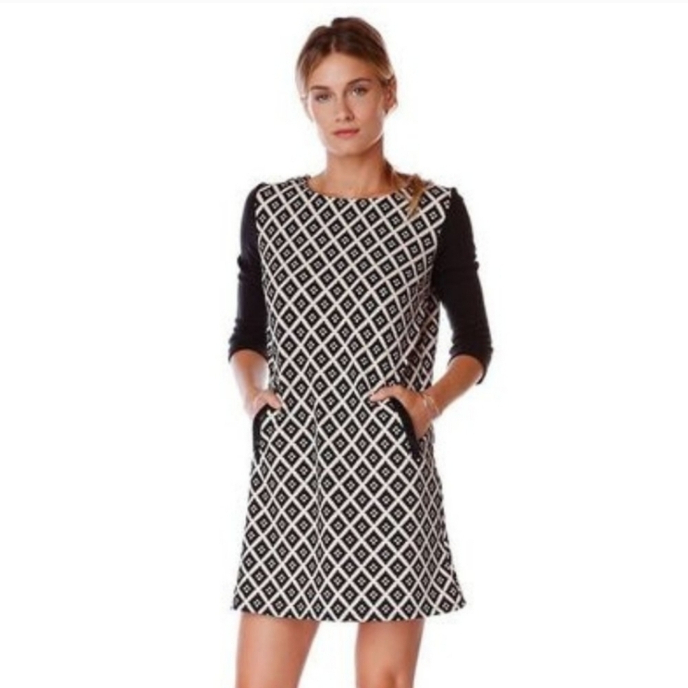 👚 Maeve Ladies 3/4 Sleeve Midi Dress with Geometric Design- size S